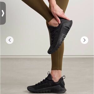 Nike Black Metcon 6 Sneakers Modern Cushioned Sole